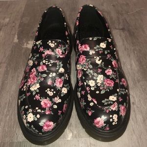 Size 8 Floral Loafer Dr. Martens
